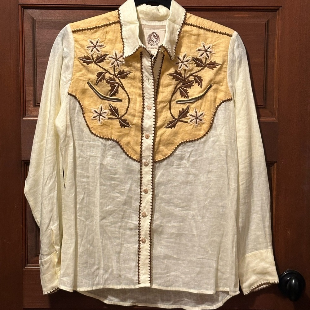 NWT Chasing Unicorns Take Me Home Country Roads Western Blouse - Picture 2 of 8